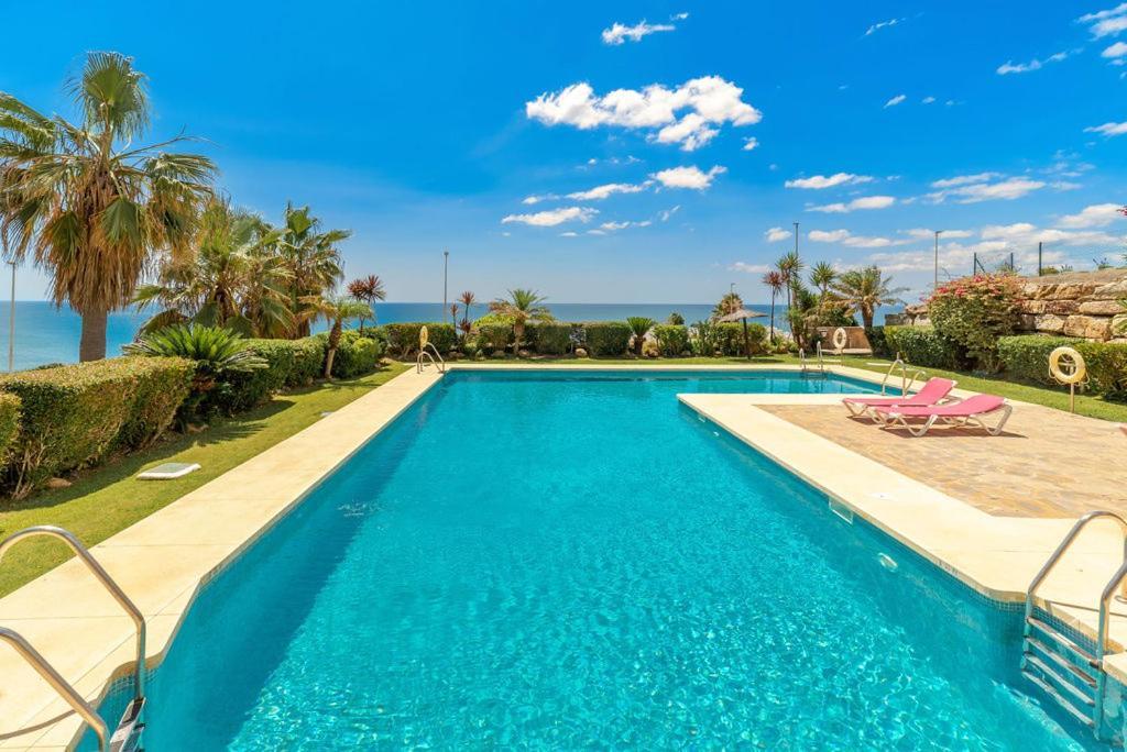 Apartment Amazing Sea View 5 Min From